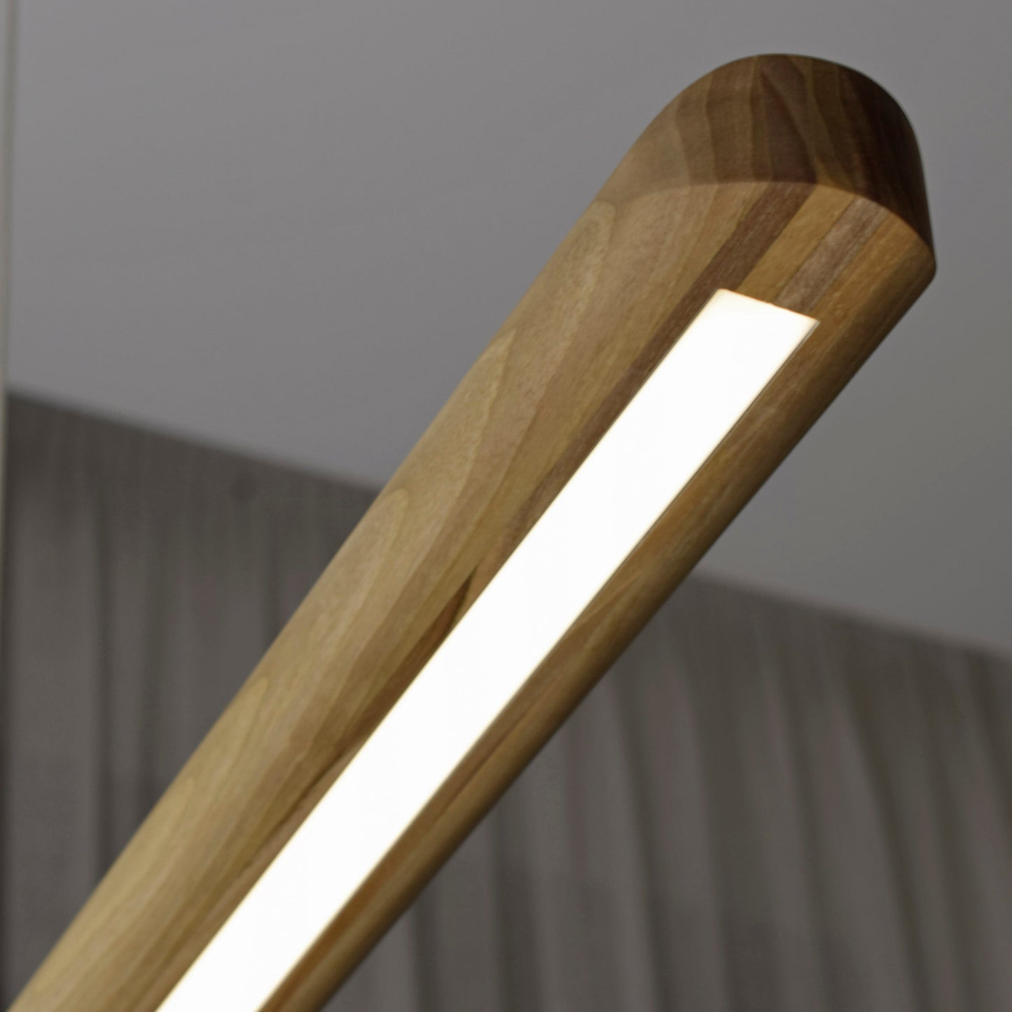minimal chadelier