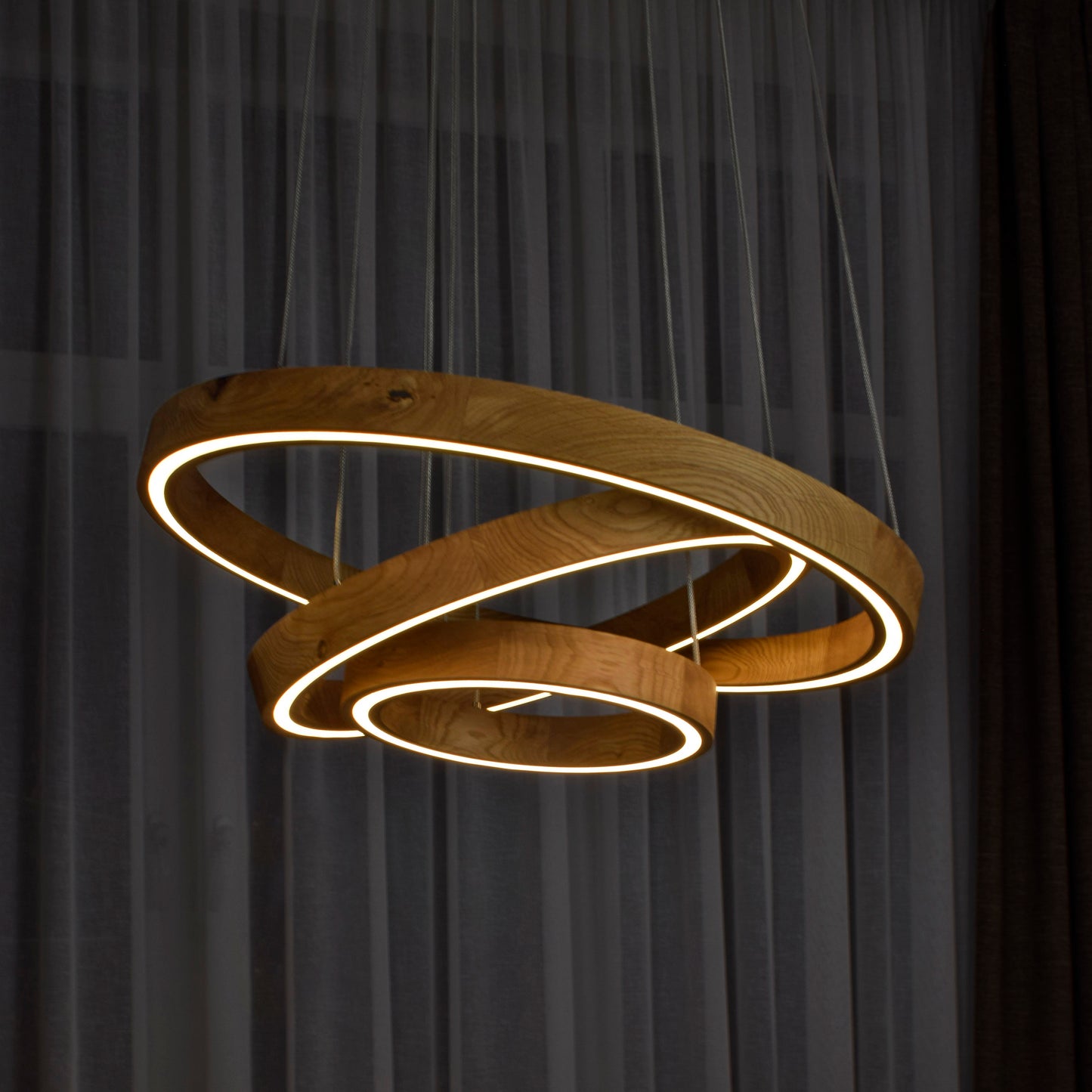 round chandelier light