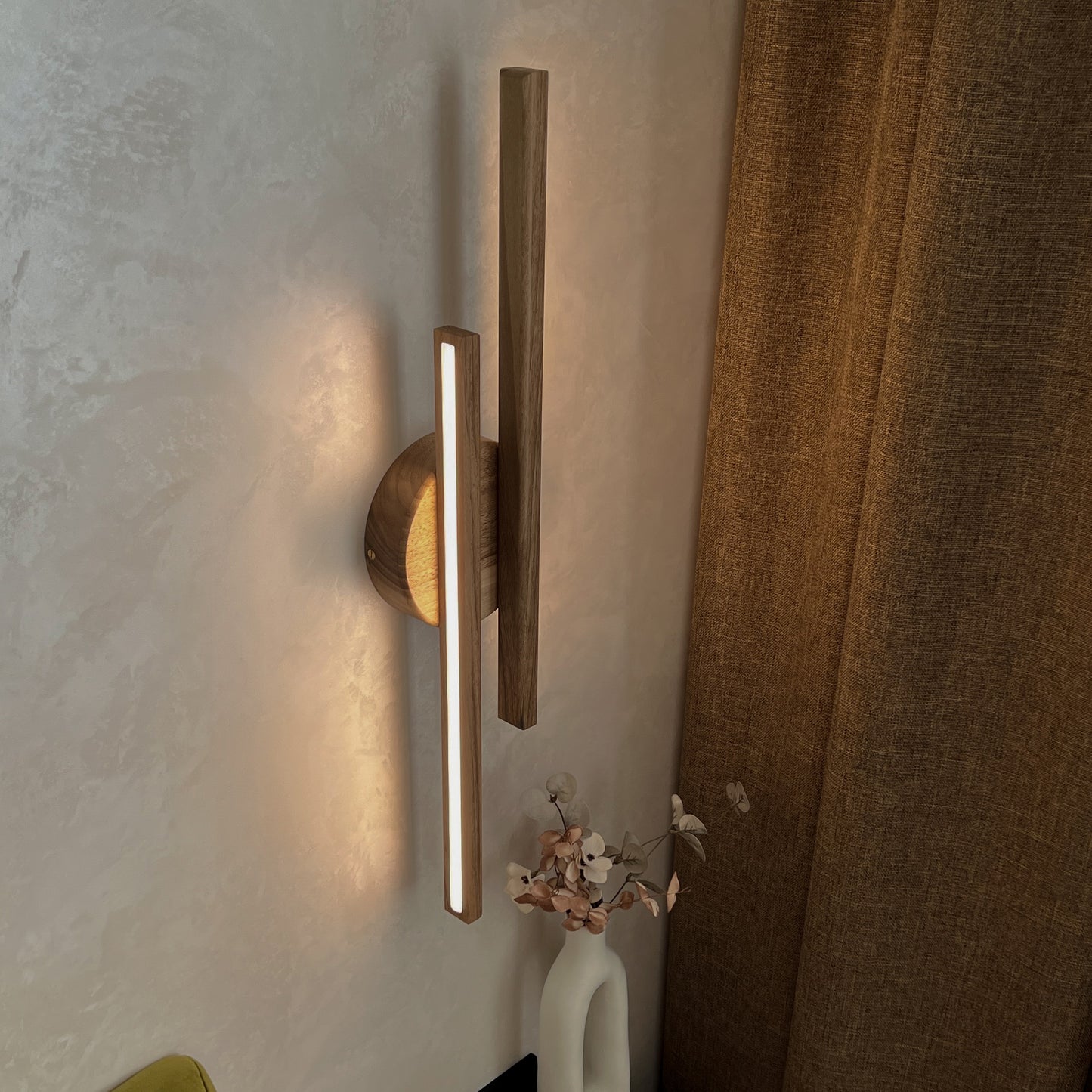 Midland Wooden Wall Light