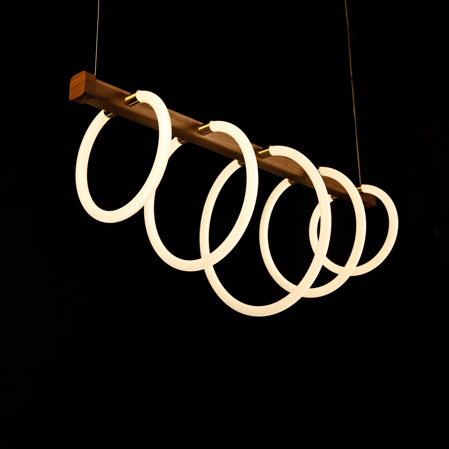 Hanging chandelier for the kitchen