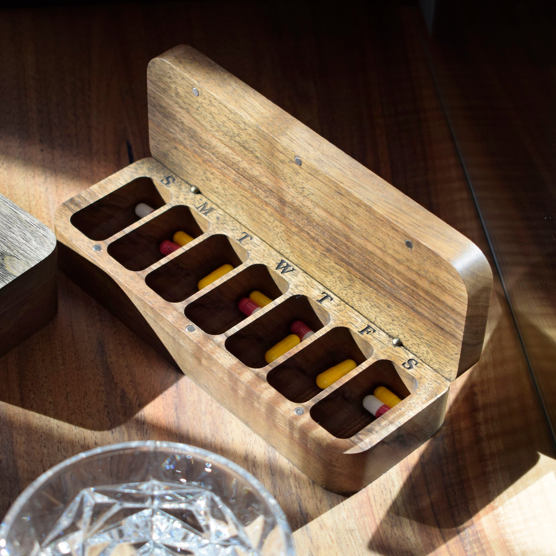 weekly medicine organiser