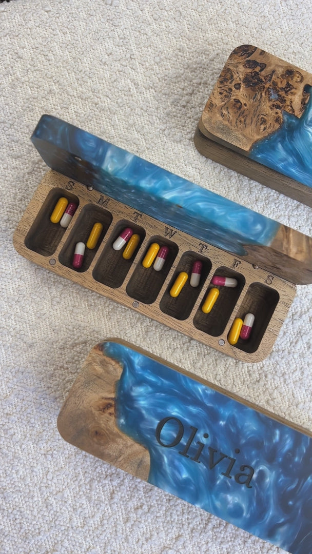 pill organizer
